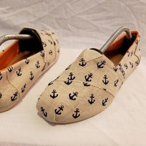 Toms Classic Shoes Slip Ons Anchor Pattern Womens Sz 7.5